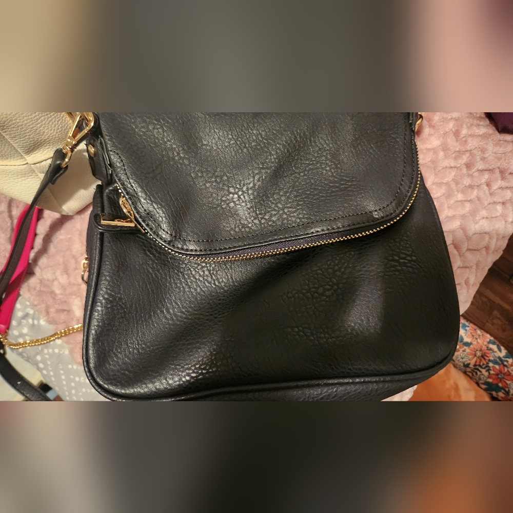 Crossbody purse